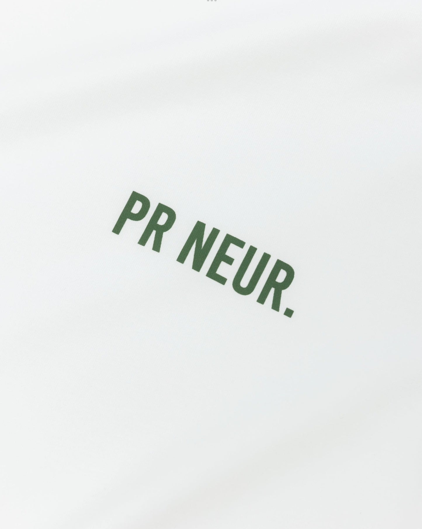 PR NEUR CLASSIC T-SHIRT - WHITE / KHARKI
