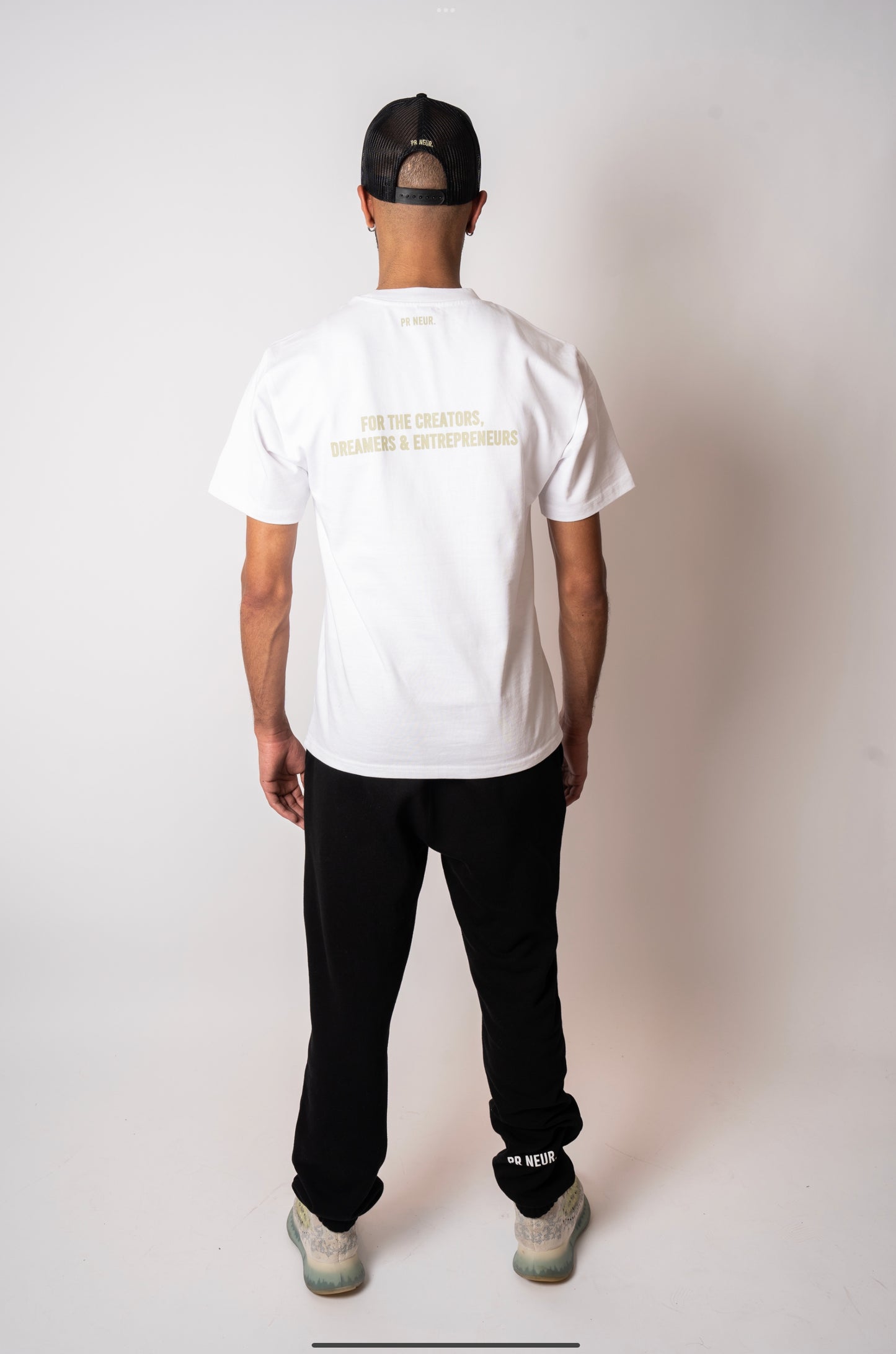 PR NEUR "FOR THE CREATORS..." HEAVY OVERSIZE T-SHIRT - WHITE/PISTACHIO