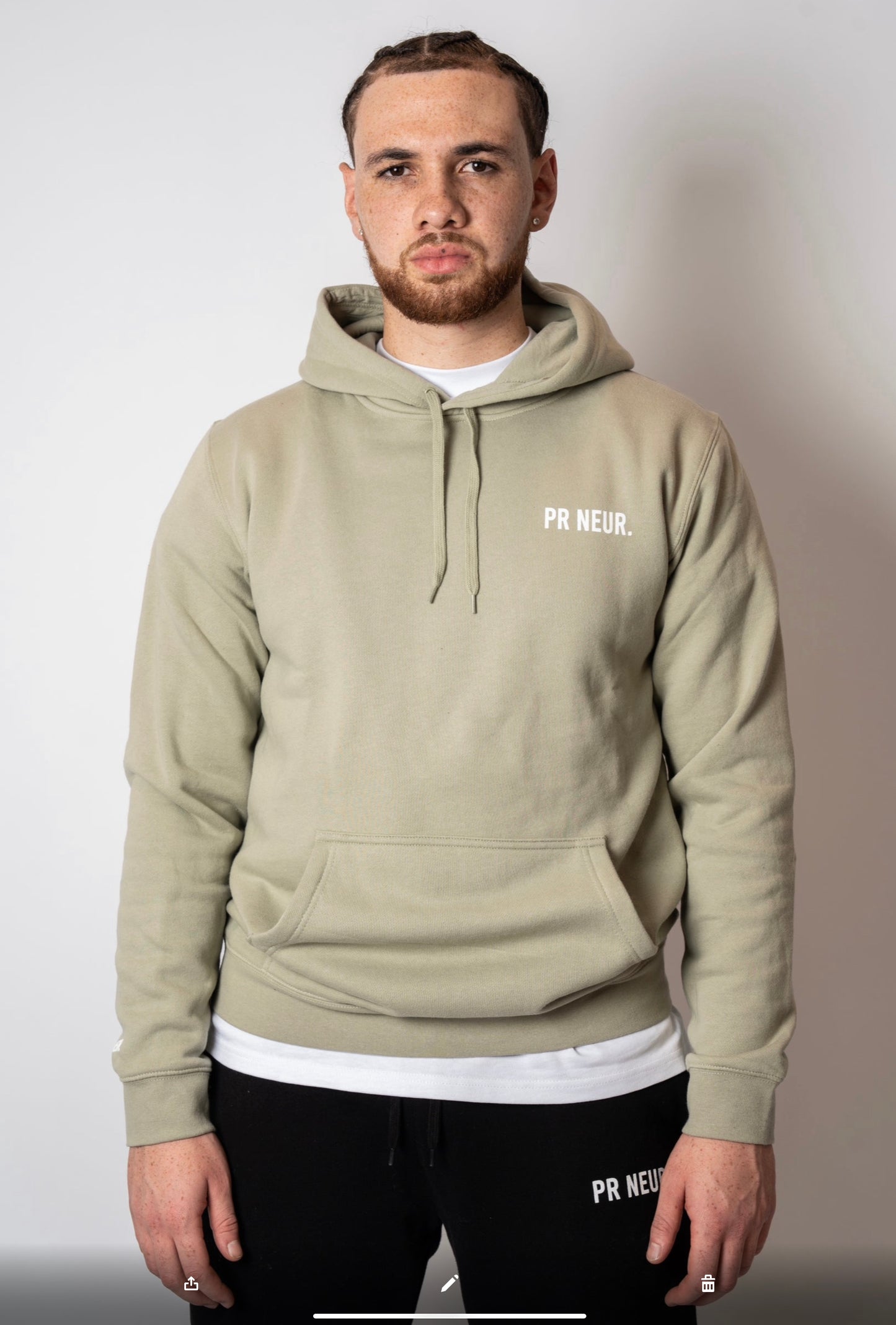 PR NEUR ESSENTIAL HOODIE - PISTACHIO