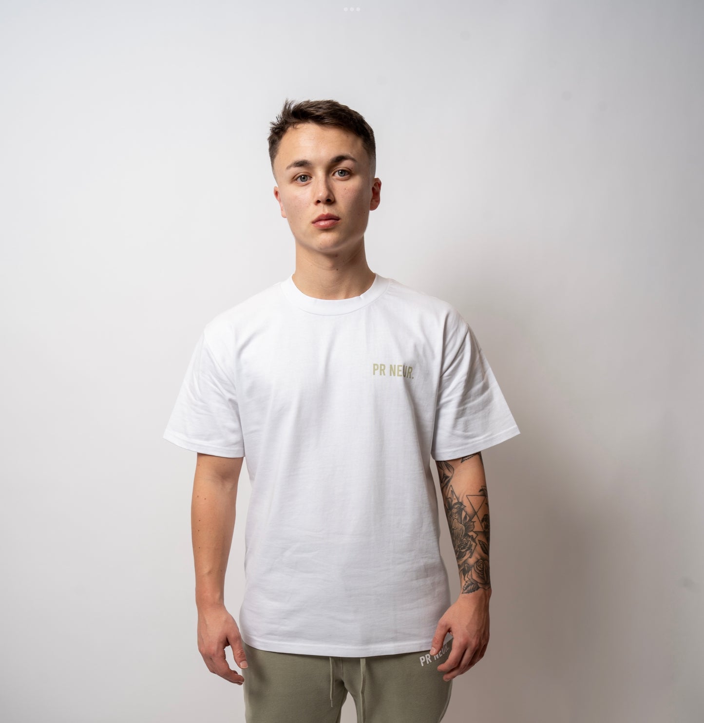 PR NEUR HEAVY OVERSIZE T-SHIRT - WHITE / PISTACHIO